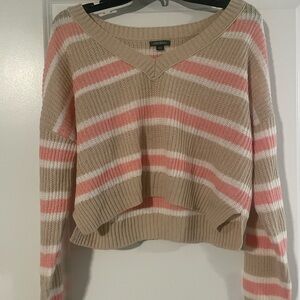 Wild Fable Tan and Pink V-Neck Sweater Cropped Design